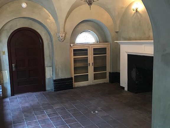 bedroom gas fireplace separate entrance