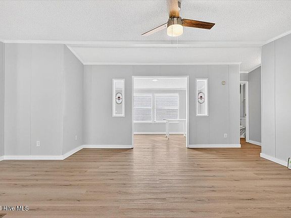 5th image of 1667 White Duck Court SW