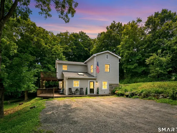 106 Sprain Brook Road, Woodbury, CT 06798