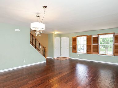 2471 Post Oak Dr Culpeper Va 22701 Zillow