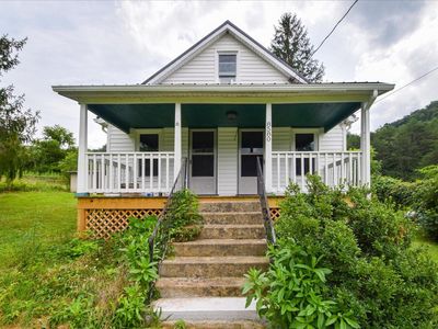 8580 Blacksburg Rd, Catawba, VA, 24070