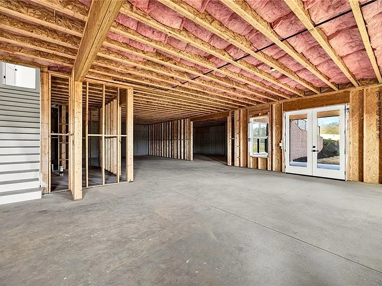 403 Thunder Rd — Photo 80