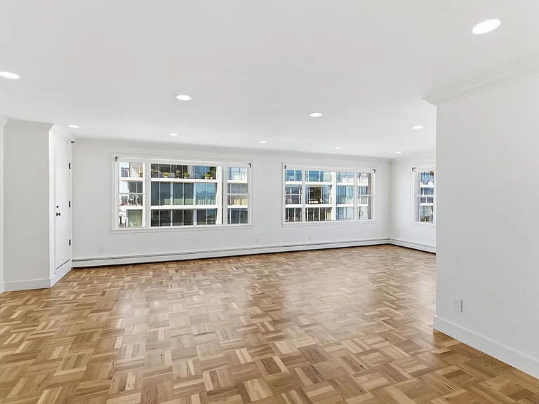 1310 Jones Street — Photo 37