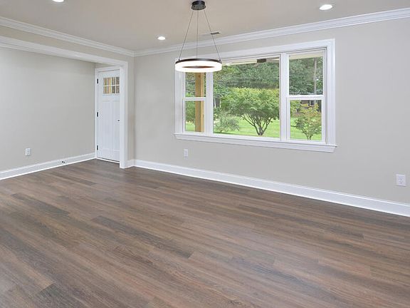 5th image of 1705 Mason Rd