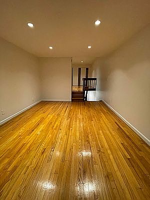 4th image of 435 E 86th St APT 5D