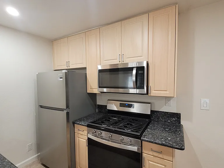 Ardmore Homes — Photo 24