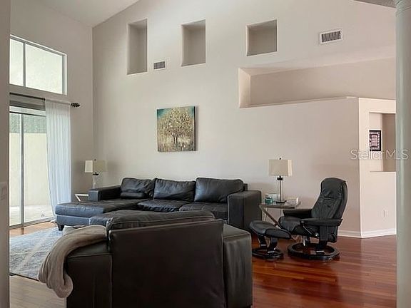 5th image of 8618 Summerville Pl