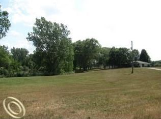2770 S Milford Rd, Milford, MI 48381