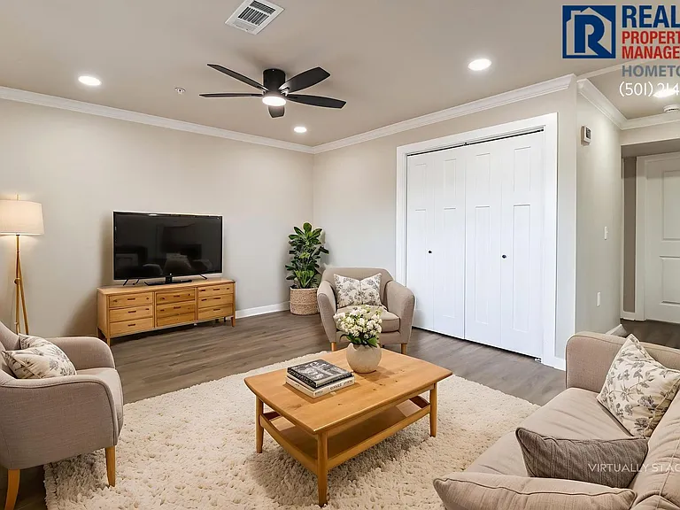 1812 Sanford Dr #2 — Photo 6