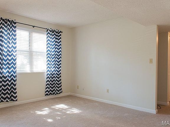 2nd image of 9071 Wrenwood Ln