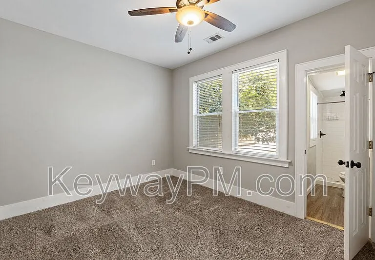 1315 Merry St — Photo 14