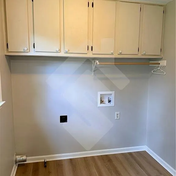 2890 Brookcliff Ln — Photo 10