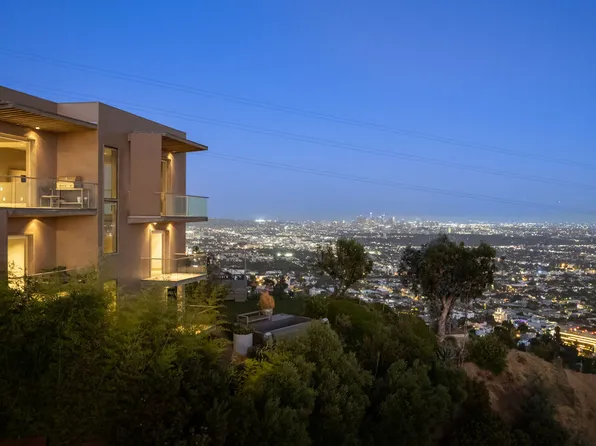 1600 Viewmont Dr, Los Angeles, CA 90069