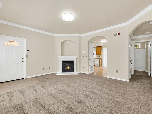 2nd image of 1433 Hood Rd APT 5