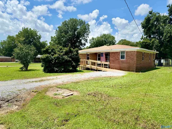 156 Sam Maples Rd, New Hope, AL 35760