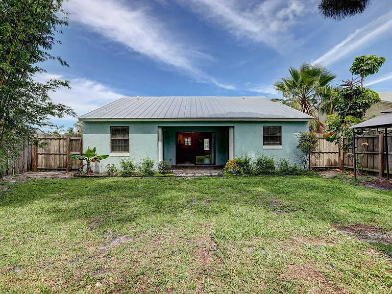 5770 SE Wilsie Dr — Photo 25