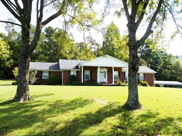 100 Middlebrook Dr, Camden, TN 38320