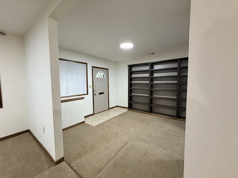 750 Dawson Rd — Photo 3