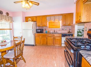 141 Pecan Ln, Freehold, NJ 07728