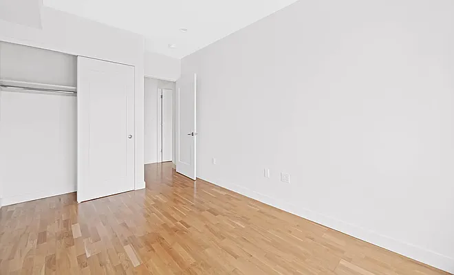 Rented by REAL New York | media 72