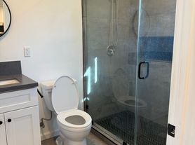 6658 Kosturas Pl, Winnetka, CA