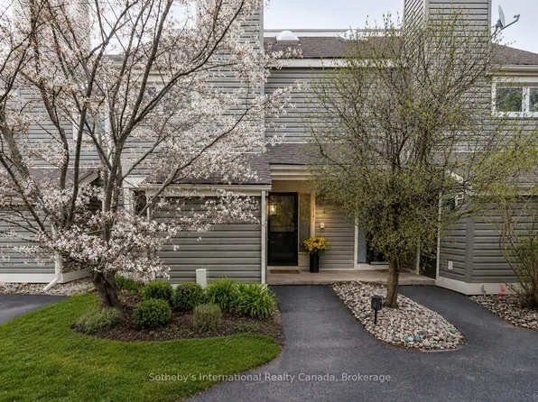 214 Escarpment Cres #214, Collingwood, ON L9Y 5B4