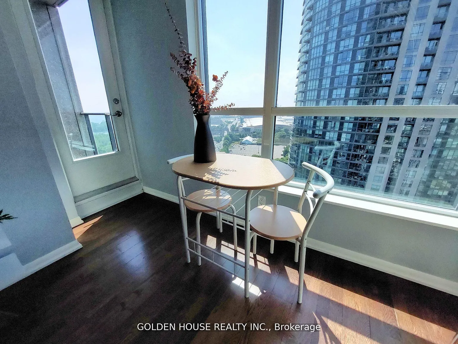 1 bed, $3,400 — Photo 4