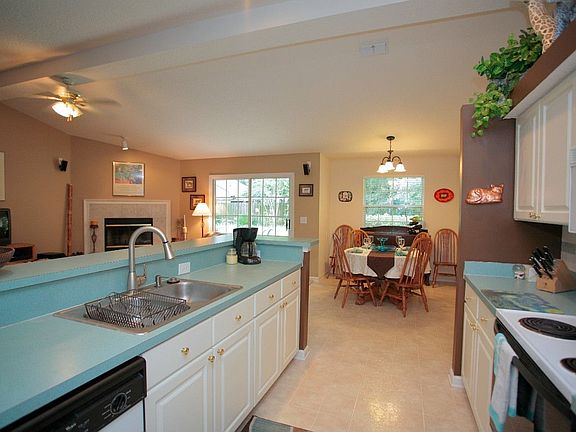 Lots of counter space