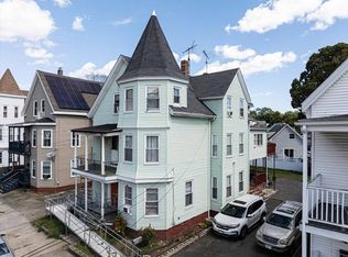 103 New Park St, Lynn, MA 01905