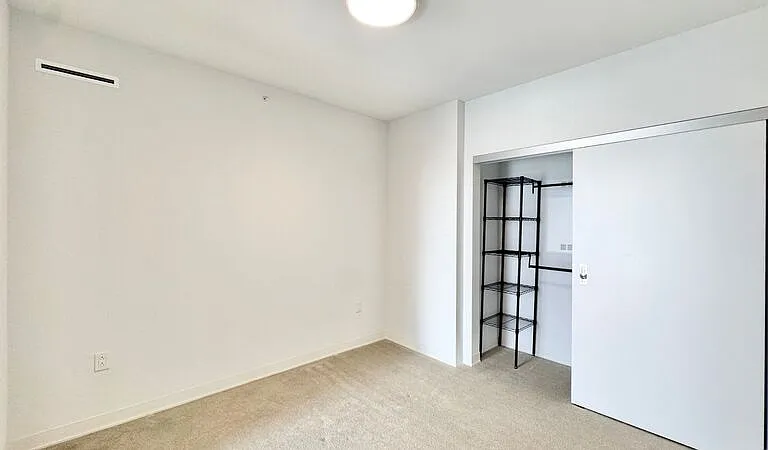 987 Queen St #2511 — Photo 11