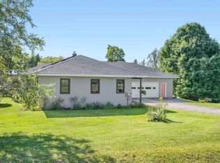36 Dianne Ln, Graniteville, VT 05654