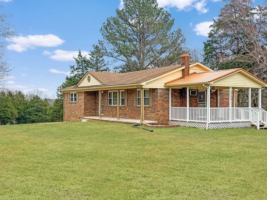 2289 Cumberland City Rd, Dover, TN 37058
