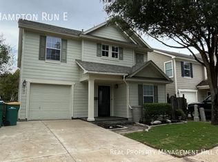 107 Hampton Run E, Boerne, TX 78006