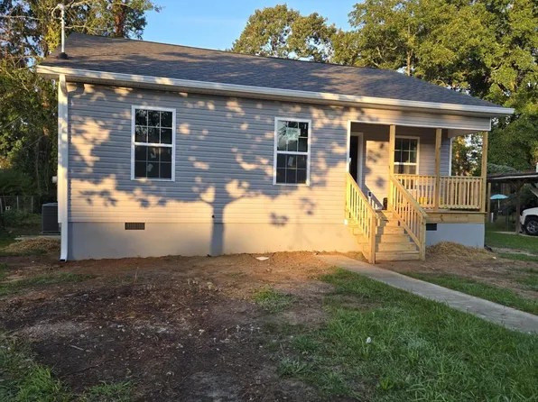 717 Maple Dr SE, Aiken, SC 29803