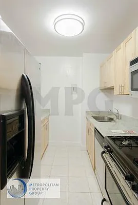 Rented by Metropolitan Property Group | media 16