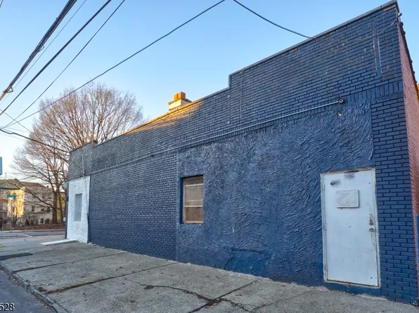 820 S 15Th St, Newark City, NJ 07108