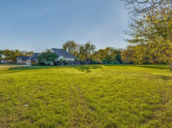 621 N Jefferson St, Lancaster, TX 75146