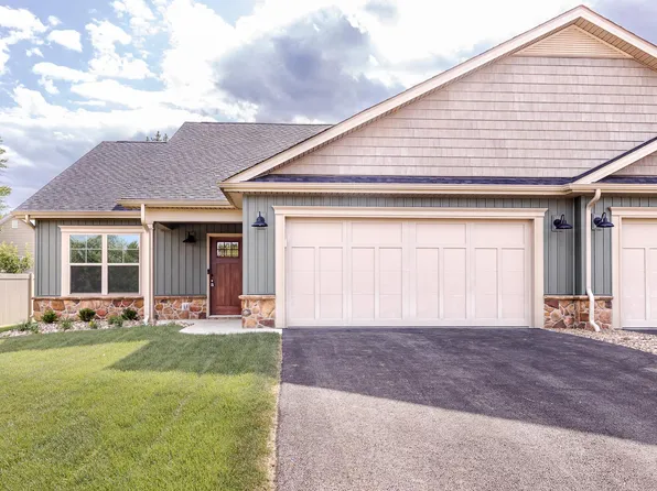 94 Grainfield Ct, Martinsburg, WV 25404