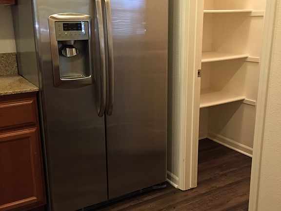 5th image of 1025 Aguilar Ct