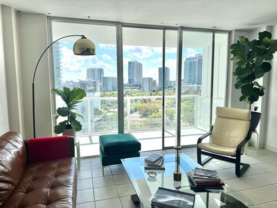 3301 NE 5th Ave APT 1220, Miami, FL, 33137