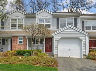 10 Brookside Ln, Mount Arlington, NJ 07856
