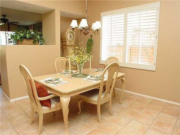 4th image of 3121 Amberwood Ln