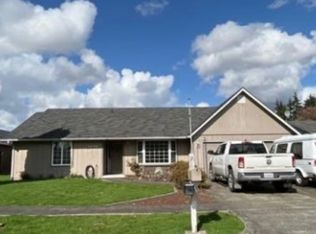 4470 Constitution Ln, Longview, WA 98632