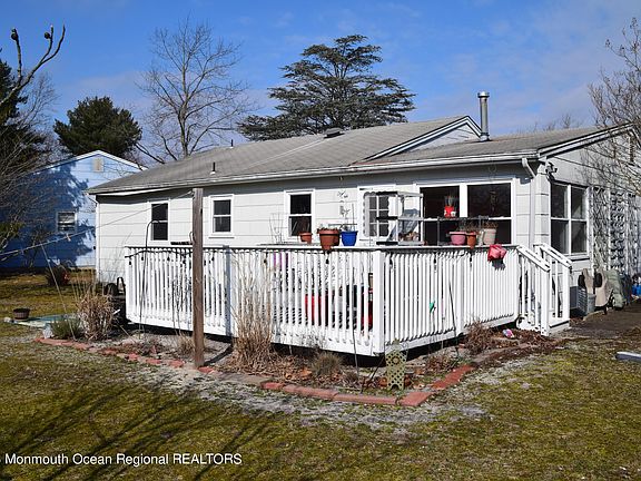 5th image of 122 Hatfield Court