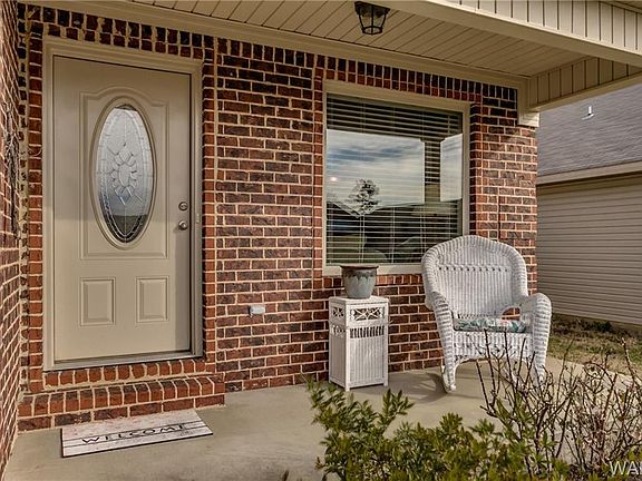 2nd image of 6291 Mimosa Gardens Cir