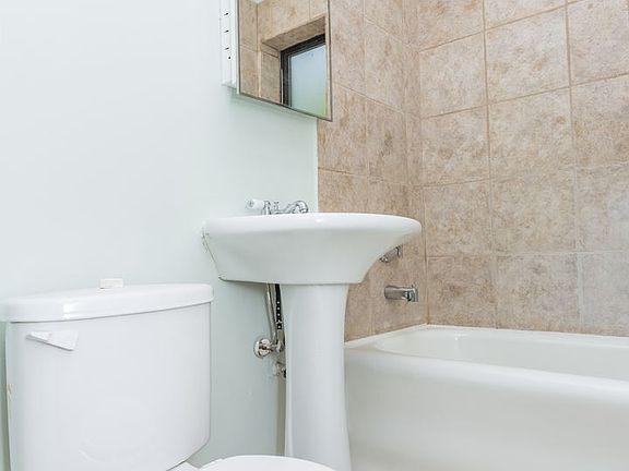 5th image of 8100 S Essex Ave APT 1E