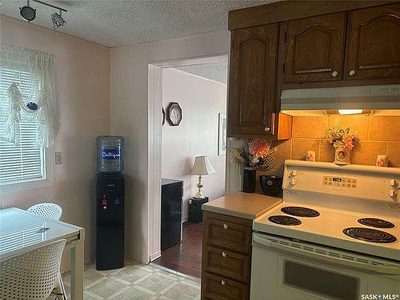 5th image of 1400 12th Ave E #26D