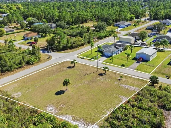 53rd St W, Lehigh Acres, FL 33971