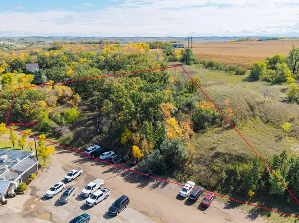 2249 14th St SW, Valley City, ND 58072