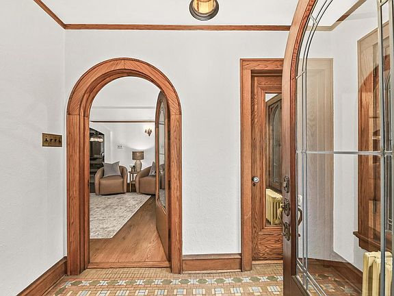 4th image of 2405 N 73rd STREET